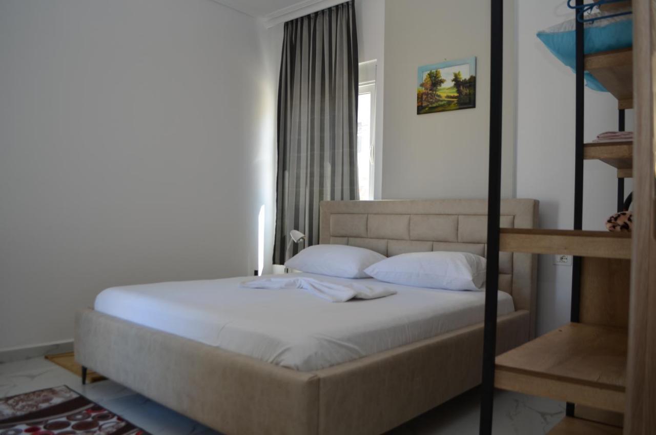 Akil Apartments Saranda Extérieur photo