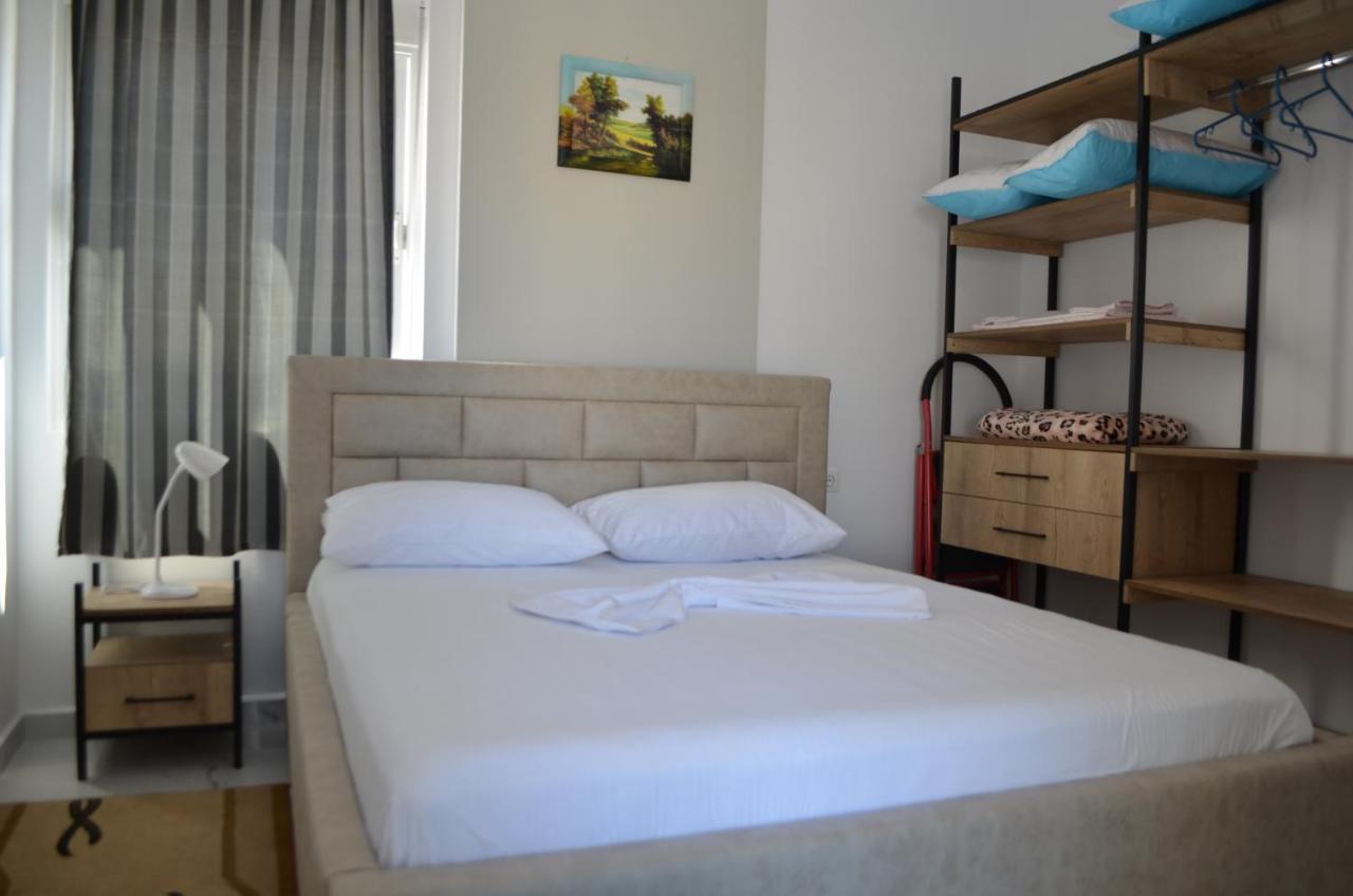 Akil Apartments Saranda Extérieur photo