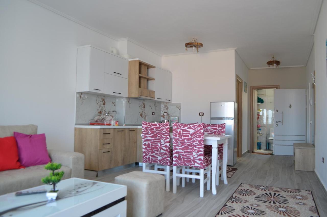 Akil Apartments Saranda Extérieur photo